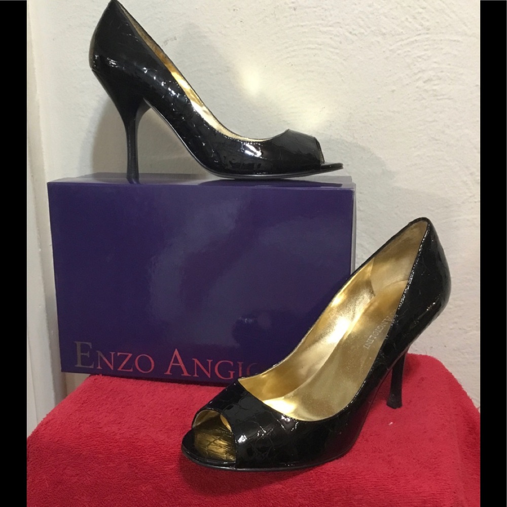 Enzo Angiolini 9M Black Crocodile High Heel Pumps